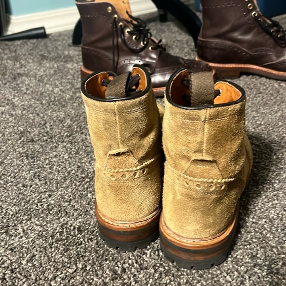 Allen Edmonds Suede Chapmen Boots, Size 9 1/2 - Picture 6 of 12